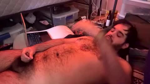 Snapshot of hairymexitalian chatting on January 2025 09:19:01 PM HairyMexitalian online show from January 2025 09:19:01 PM