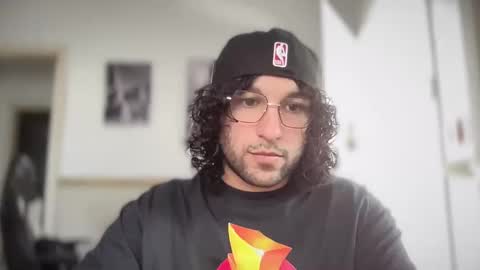 halfblood18 online show from November 2025 03:03:02 PM