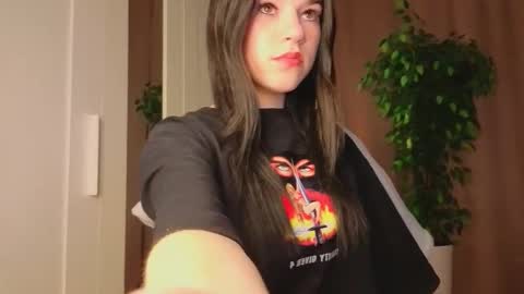Kimberly online show from September 2025 06:51:02 PM