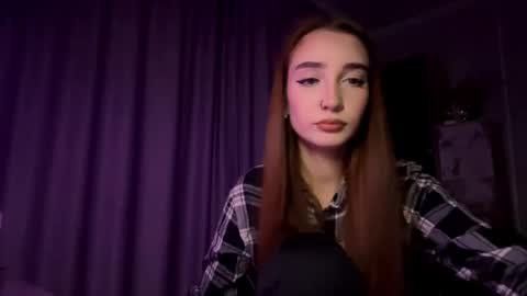 Snapshot of halliemcanaw chatting on November 2025 07:36:03 PM Holly online show from November 2025 07:36:03 PM