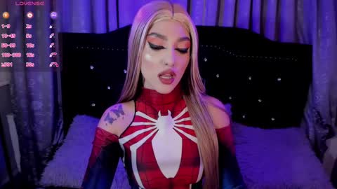 Halls Red online show from September 2025 10:25:01 PM