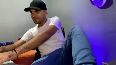 Snapshot of hamiltong12 chatting on November 2025 05:16:02 AM hamiltong12 online show from November 2025 05:16:02 AM