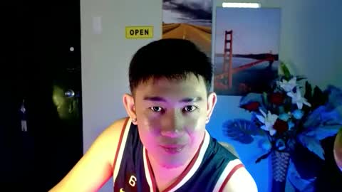 Dem online show from October 2025 10:07:02 PM