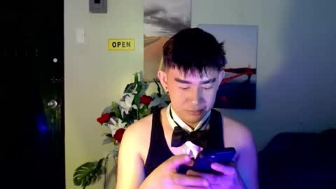 Dem online show from November 2025 12:01:02 AM