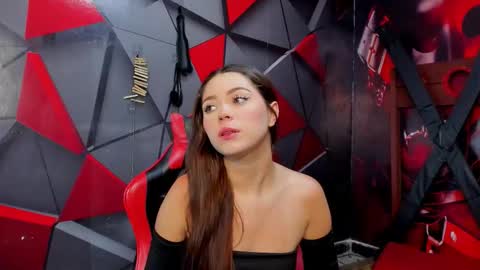 Hana and Zeta online show from October 2025 12:12:02 PM