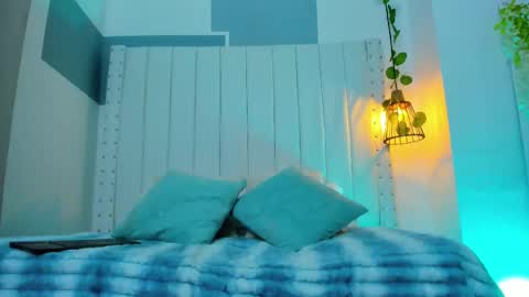 hanah_gray online show from October 2025 11:08:02 AM