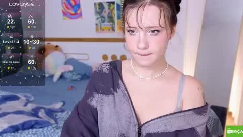 Snapshot of hanahwoods chatting on October 2025 01:28:01 AM hanahwoods online show from October 2025 01:28:01 AM