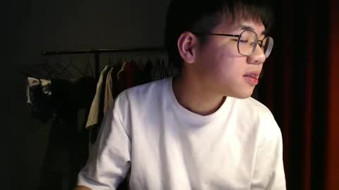 handsome_mannn online show from December 2024 02:12:02 AM