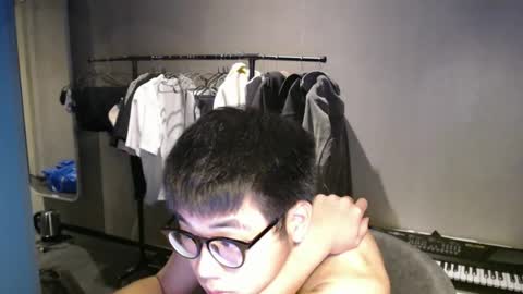 handsome_mannn online show from September 2025 07:03:02 PM