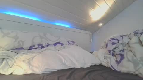 Snapshot of handsomebody22 chatting on December 2024 08:29:01 PM Handsomebody online show from December 2024 08:29:01 PM