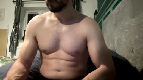 handsomeboxer90 online show from November 2025 08:44:01 PM