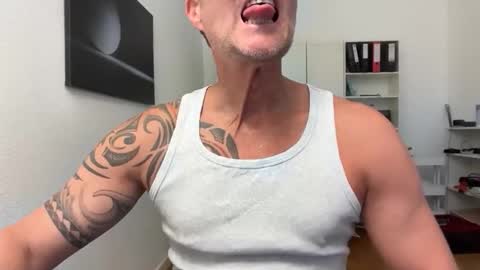 Snapshot of hankmoody6 chatting on September 2025 07:54:01 AM hanky online show from September 2025 07:54:01 AM