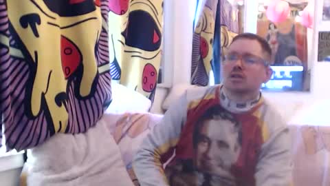 Snapshot of hankrams chatting on December 2025 07:52:01 PM hank rams online show from December 2025 07:52:01 PM