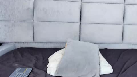 Snapshot of hanna_castro chatting on November 2025 01:21:02 PM Hanna Castro online show from November 2025 01:21:02 PM