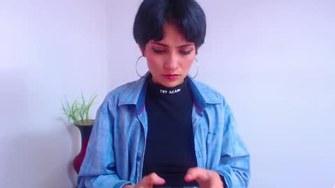 Sara online show from December 2024 07:37:02 PM