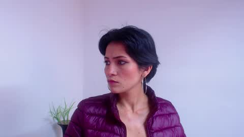 Sara online show from December 2024 04:28:01 PM