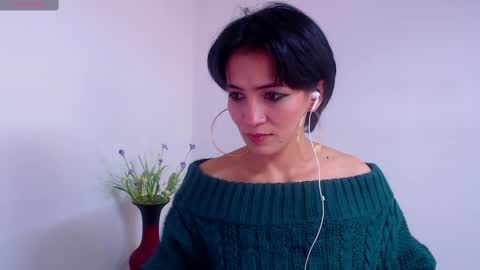 Sara online show from February 2025 04:47:02 PM