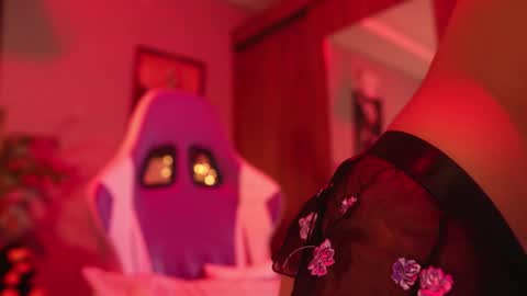 Snapshot of hanna_chris chatting on October 2025 11:38:02 PM HANNA online show from October 2025 11:38:02 PM