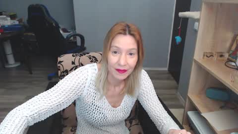 Snapshot of hanna_ha chatting on February 2025 07:46:01 PM hanna_ha online show from February 2025 07:46:01 PM