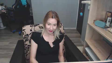 Snapshot of hanna_ha chatting on March 2025 08:00:01 PM hanna_ha online show from March 2025 08:00:01 PM