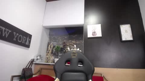 hanna_lamber online show from January 2025 02:57:01 AM