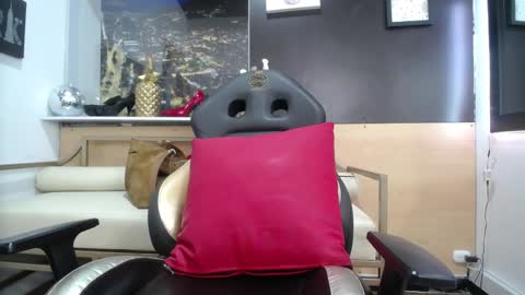 hanna_lamber online show from February 2025 05:52:01 AM