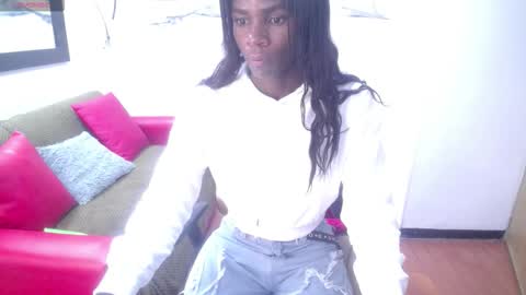 hanna_lamber online show from October 2025 10:57:02 AM