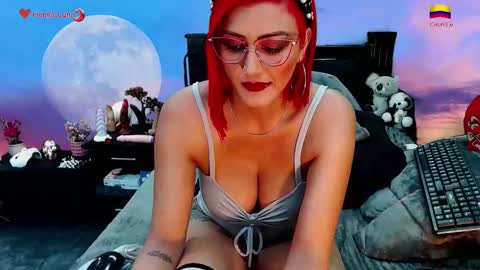 Snapshot of hanna_luna chatting on November 2025 07:25:02 AM Hanna online show from November 2025 07:25:02 AM