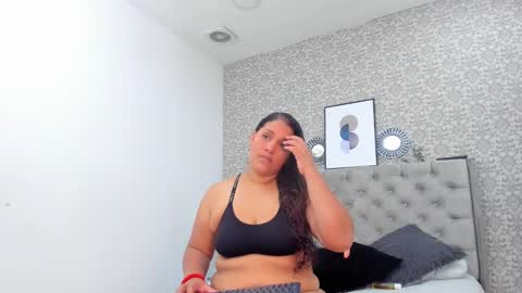 HANNA online show from October 2025 11:19:01 AM