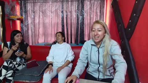 Hanna online show from January 2025 02:13:01 PM