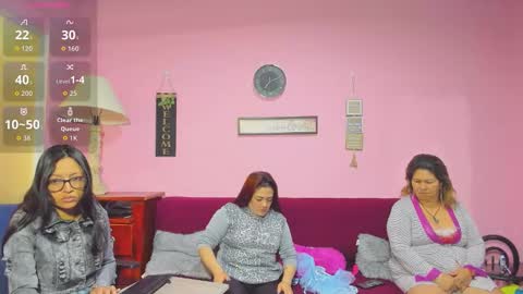 Snapshot of hanna_mature01 chatting on September 2025 12:10:01 PM Hanna online show from September 2025 12:10:01 PM