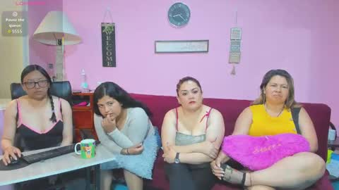 Snapshot of hanna_mature01 chatting on October 2025 01:21:01 PM Hanna online show from October 2025 01:21:01 PM