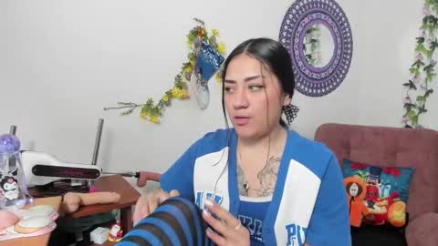 Camila online show from December 2024 04:30:02 PM