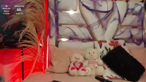 hanna_plum online show from October 2025 03:21:01 PM