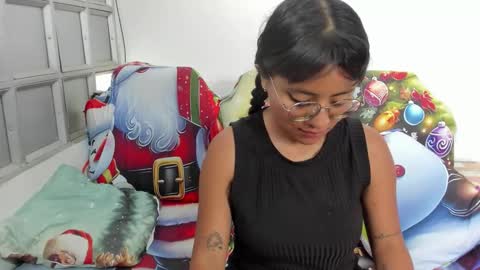 Snapshot of hannadanny chatting on December 2025 01:49:02 PM hannadanny online show from December 2025 01:49:02 PM