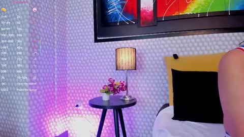 Hanna online show from October 2025 03:40:01 AM