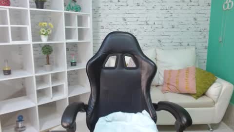 Snapshot of hannah__jackson chatting on October 2025 11:21:02 AM Hannah online show from October 2025 11:21:02 AM