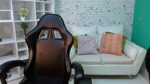 Snapshot of hannah__jackson chatting on October 2025 11:22:01 AM Hannah online show from October 2025 11:22:01 AM