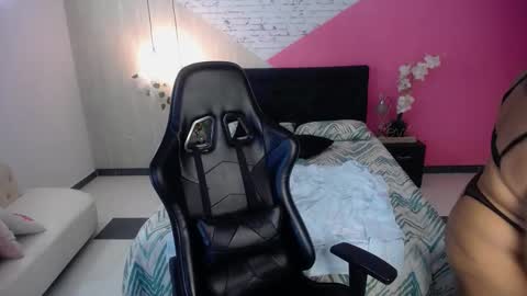 Snapshot of hannah__jackson chatting on October 2025 05:48:02 PM Hannah online show from October 2025 05:48:02 PM