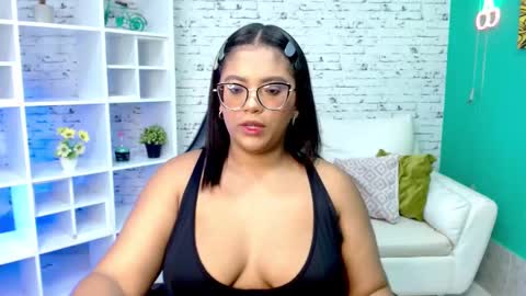 Snapshot of hannah__jackson chatting on November 2025 11:33:02 AM Hannah online show from November 2025 11:33:02 AM