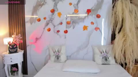 Hannahill69 online show from October 2025 04:45:01 AM