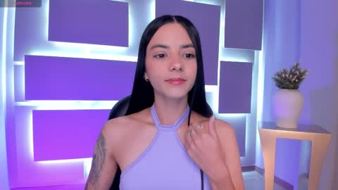 HANNAH J online show from September 2025 06:23:02 PM