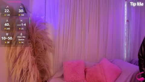 Snapshot of hannie_ws chatting on September 2025 08:19:01 PM Hannie ws online show from September 2025 08:19:01 PM