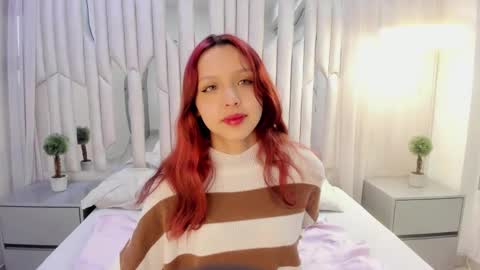 Hanni  online show from March 2025 11:20:01 AM