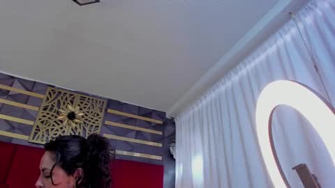 HANNY online show from January 2025 05:44:02 PM