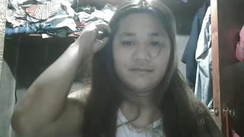 Snapshot of happy00725310 chatting on November 2025 09:37:02 PM happy00725310 online show from November 2025 09:37:02 PM