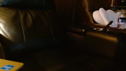 Snapshot of happyhogan1 chatting on February 2025 12:26:02 PM Jhonassmann12 online show from February 2025 12:26:02 PM