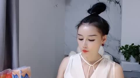 happysweety1688 online show from October 2025 01:42:01 PM