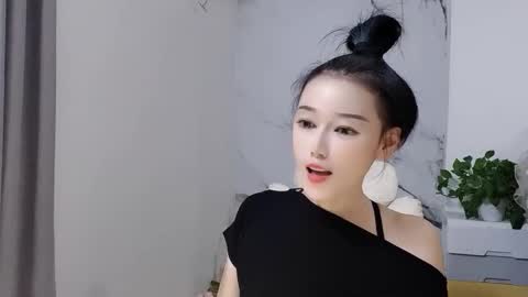 happysweety1688 online show from October 2025 04:28:01 PM