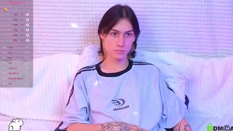 Snapshot of hard__fantasy chatting on September 2025 11:59:02 AM Mark online show from September 2025 11:59:02 AM